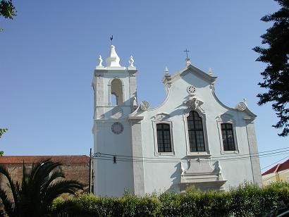 Igreja Paroquial de Nossa Senhora da Porta do Cu, em Telheiras